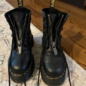 Dr. Marten Sinclair leather platform boots